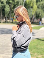 Свитшот с замком 