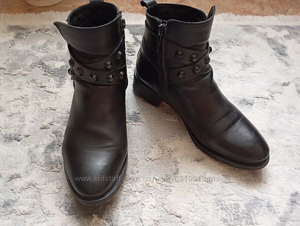 Деми ботинки Bata, р. 38, кожа