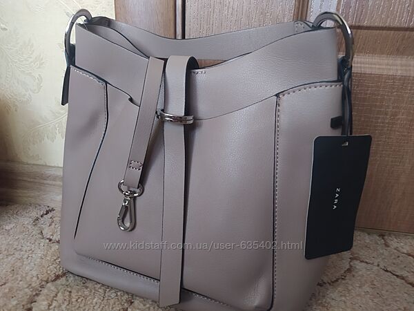 Фирменная новая сумка  Zara , с биркой в упаковке