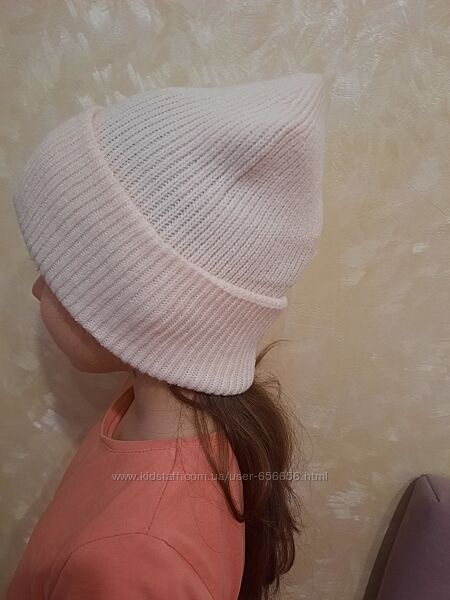 Шапка Sinsay молочна