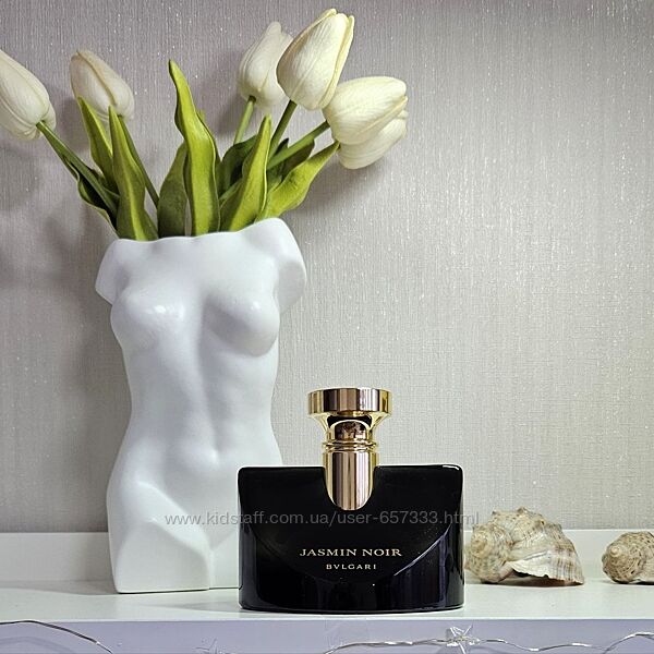 Bvlgari Jasmin Noir Eau de Parfum.