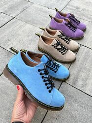 Гламурні туфлики на шнурівці в різних кольорах з палітри