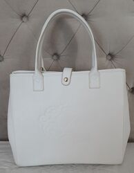 Біла велика каркасна сумка Alba Soboni еко шкіра в ідеальному стані 
