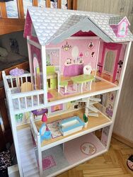 Домик Барбі