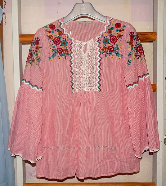 Блуза с вышивкой Zara р. S