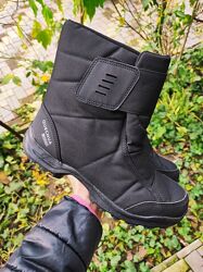 44 р. термо ботинки Quechua waterproof. Длина по внутренней стельке 28,5 см