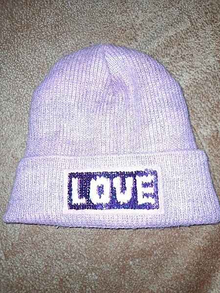 Зимняя шапка Love