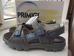 Новые кожаные сандалии Primigi р 34 35 супер ціна