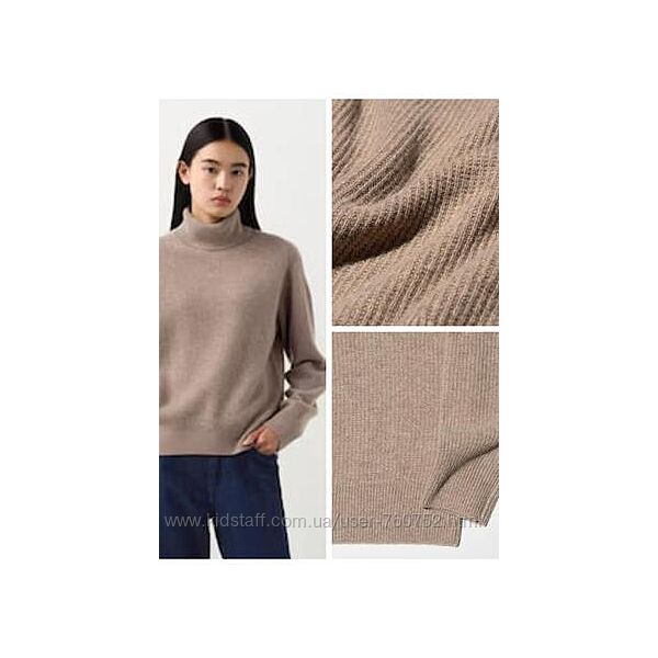 Светр uniqlo вовна р С