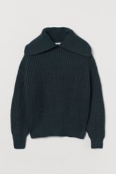 Стильный новый свитер H&M с воротником