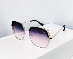 солнцезащитные очки Chanel