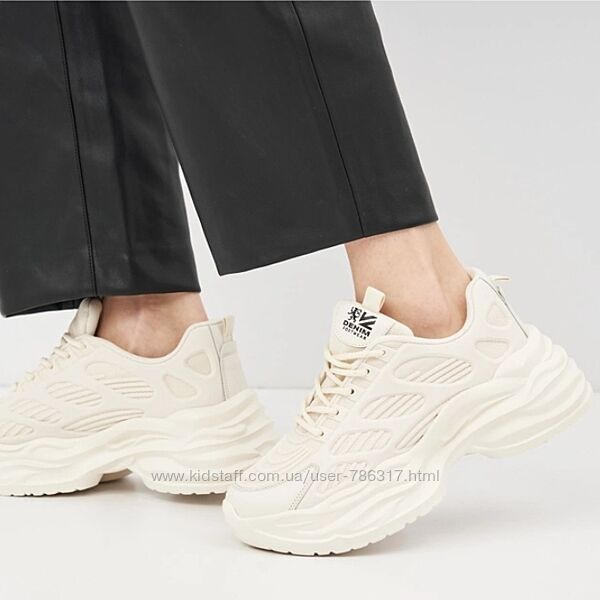 Кроссовки женские весна-лето 2024