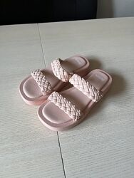 Шльопанці 