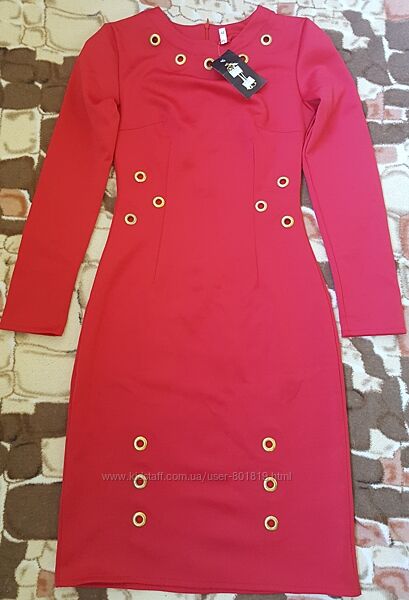 Платье новое красное Сукня