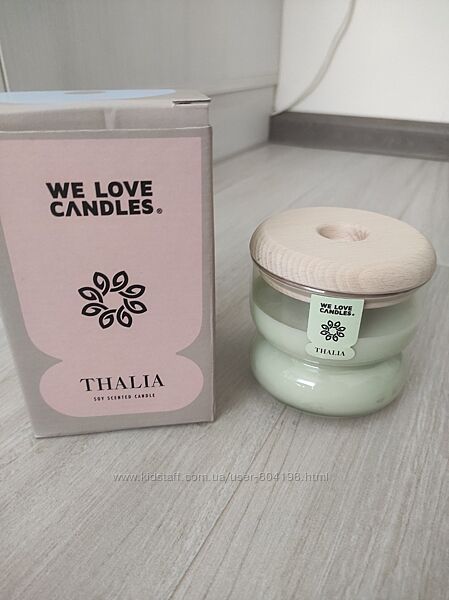 Ароматична свічка We love candles Thalia field Chamomile