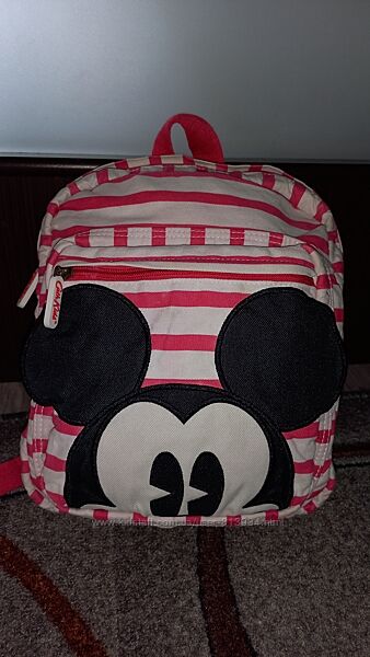 Disney рюкзак з Міккі Маусом.
