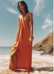 Плаття з коміром хальте від Zara 
