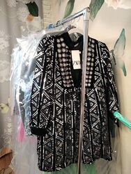 Неймовірно святкова сукня від Zara 