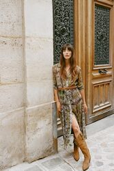 Металізована сукня з принтом та ременем від zara