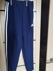 Спортивні штани adidas