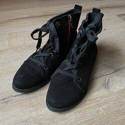 Демисезонные ботинки