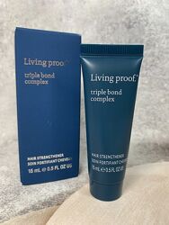 Відновлюючий незмивний захист для волосся Living Proof Triple Bond Complex