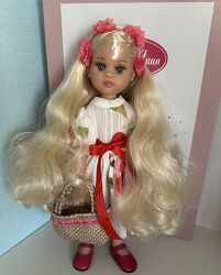 #3: Paola Reina 04862