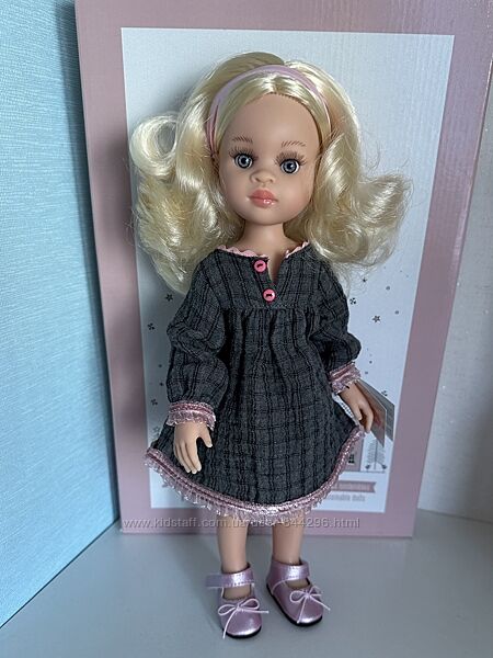 #4: Paola Reina 04687