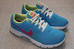 Кроссовки nike оригинал - 36,5 размер