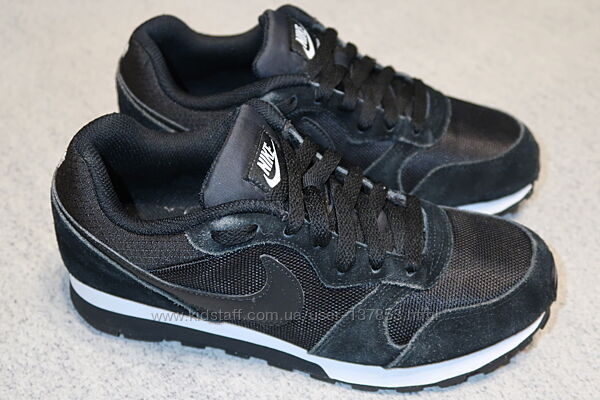 Кроссовки Nike MD Runner 2 оригинал - 37,5 размер