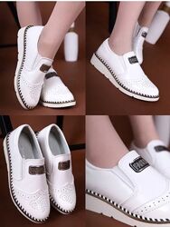 Білі туфлі сліпони для дівчат р.32-37