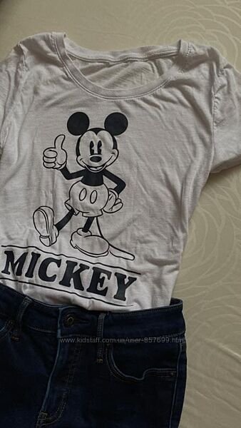 Милая футболка Мики Маус всего 95грн. Мягенькая приятная к телу.