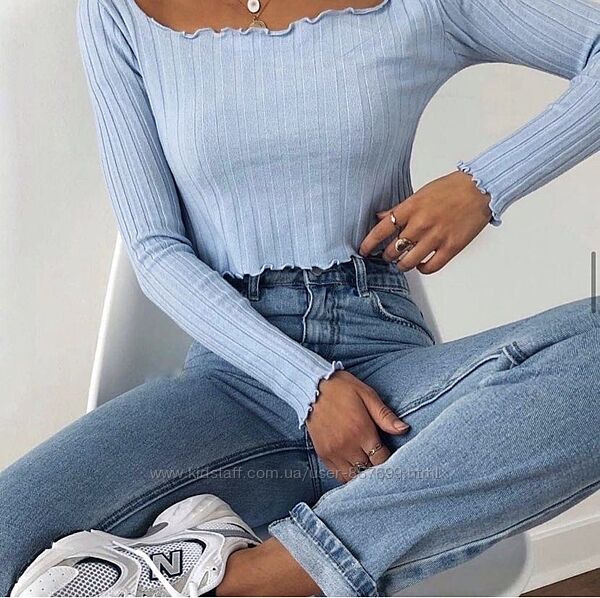 Крутой кроп кофточка новая  мягенькая  женская 