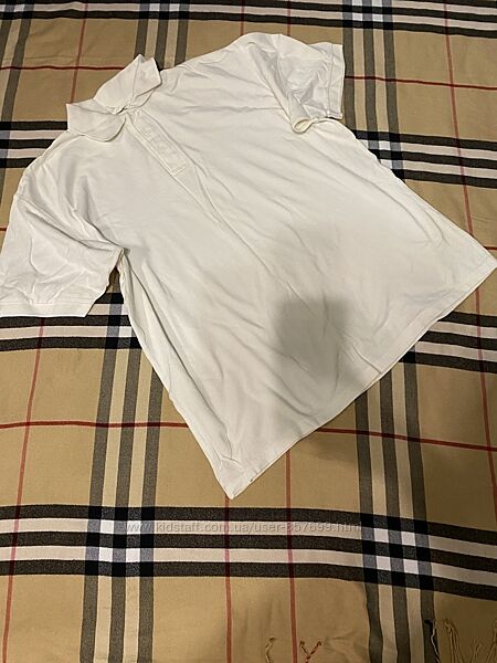 Продаю чоловіче біле поло дуже класне