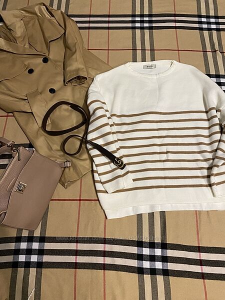 Продаю стильну базу светер оверсайз розпродаж класний