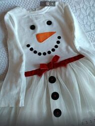 Красивое новогоднее платье снеговичка 4-5 л