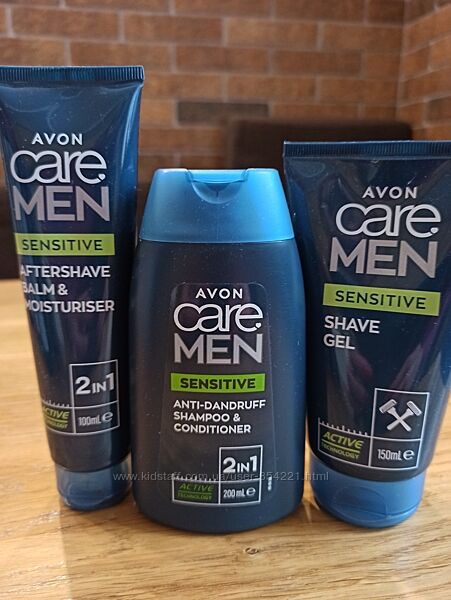 Набір для гоління Аvon Мякий догляд для чоловіків для чутливої шкіри
