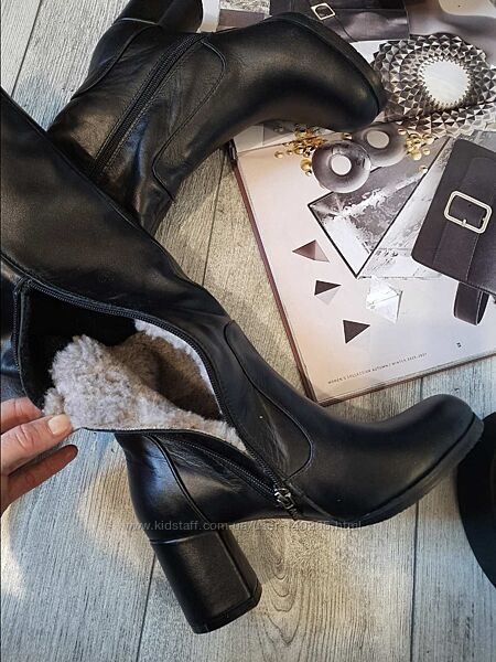 Распродажа Шикарные кожаные  высокие  сапоги замшевые
