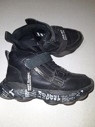 черевики кросівки утеплені