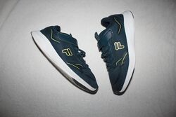 Кроссовки фирмы fila 37 размера по стельке 23,5 см.