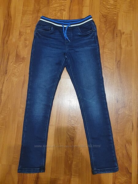 Продам фірмові утеплені флісом джинси C&A, 134р.