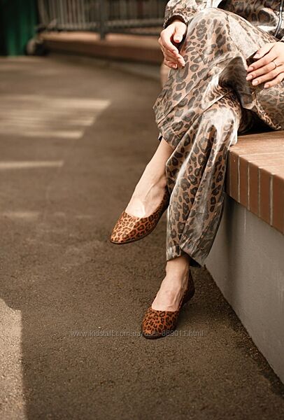 Балетки шкіряні темно-леопардові 33-42