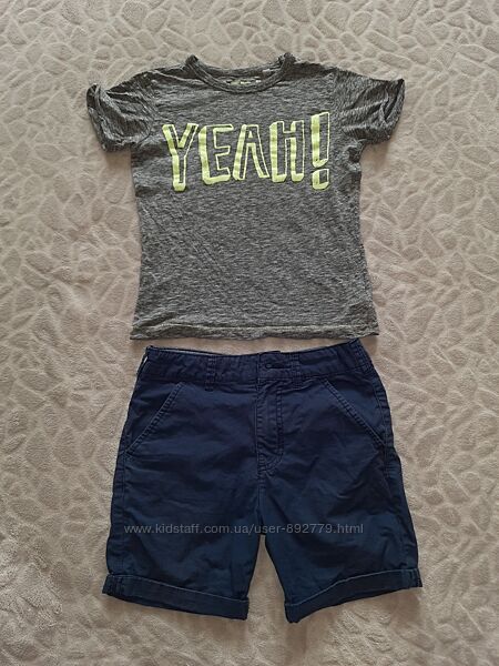 Розвантажую дитячу шафу. Фірмові шорти George і футболка Next.