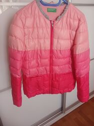 Демісезонна куртка benetton на 7-10 років