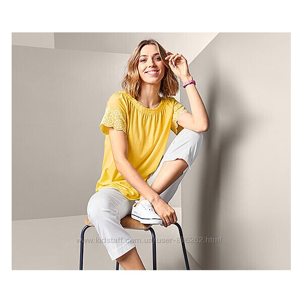 Красива стильна блуза, футболка з вишивкою від Tchibo Чібо, Німеччина, S-М