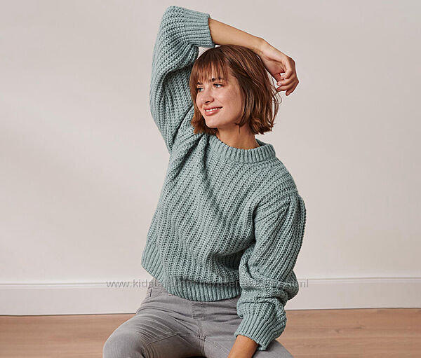 Розкішний жіночий супер якісний светр об´ємної в´язки з вовною від Tchibo