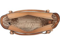 #4: Vicuna - есть