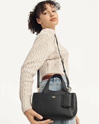 #4: Black/Gold - є