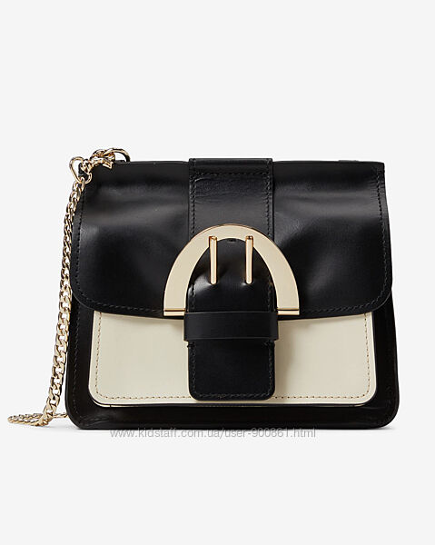 #2: Black - є