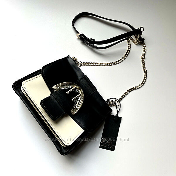 #9: Black - є